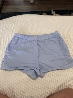 Aritzia Wilfred Free Blue Pinstripe High-Waist Women's boxer Shorts